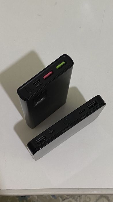Повербанк, Пауэрбанк (2 штуки)