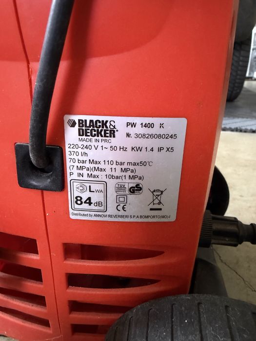 Водоструйка  Black & Decker