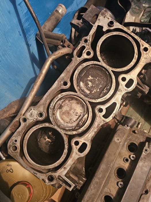 Двигатель 2.4 2AZ-FE