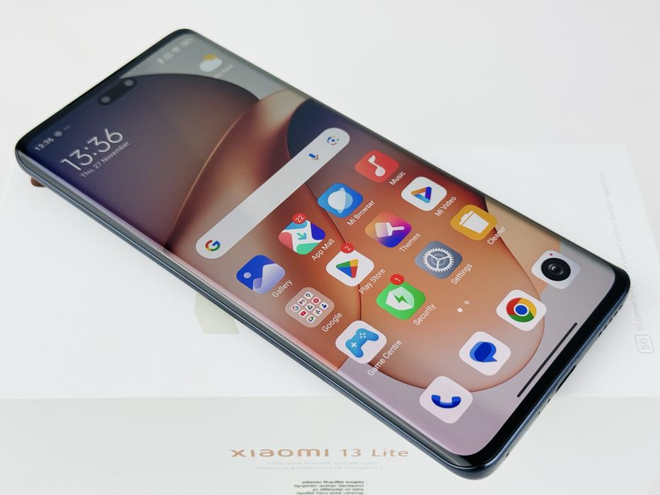 Xiaomi 13 Lite 256GB 8RAM Black Перфектен! Гаранция!