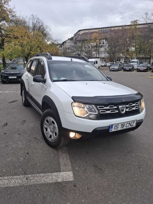Dacia Duster/4x4/Prima inmatriculare 2017/1.6Benz/euro6