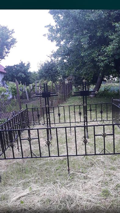 Vopsim  Grilaje Garduturi