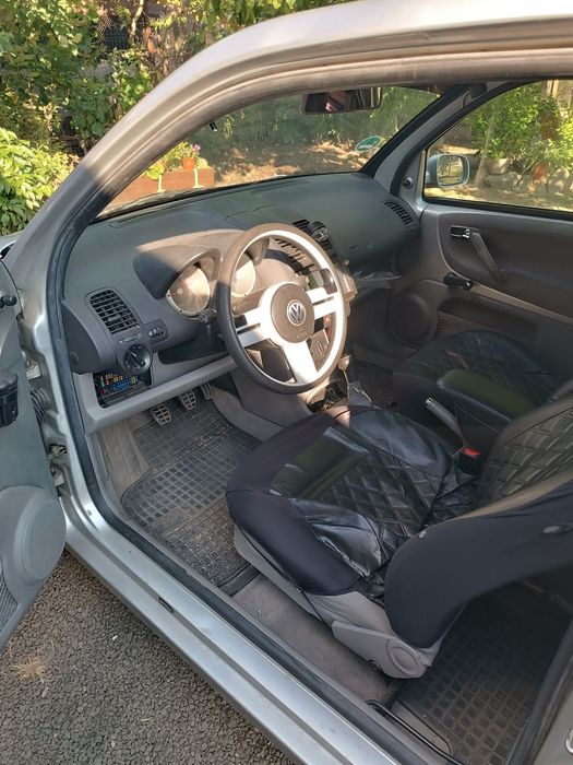 Volkswagen  lupo nu fac schimb