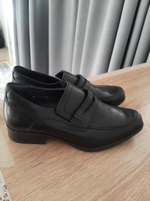 Кожанная детская обувь