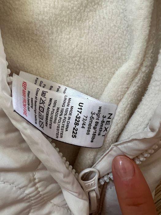 Продам комбинезончик на весну-осень