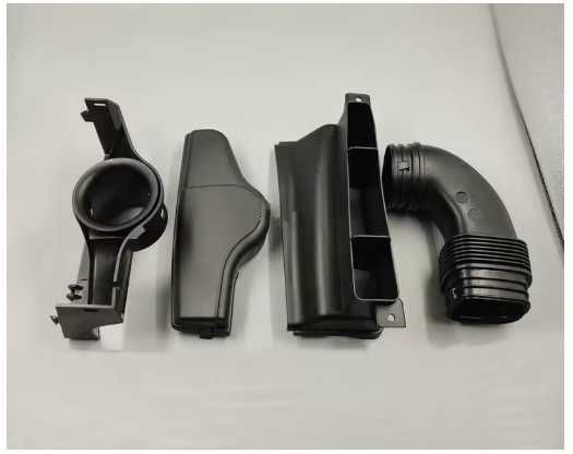 Въздуховод за  VW Passat Touran Jetta Golf 6 MK6 1.4TSI