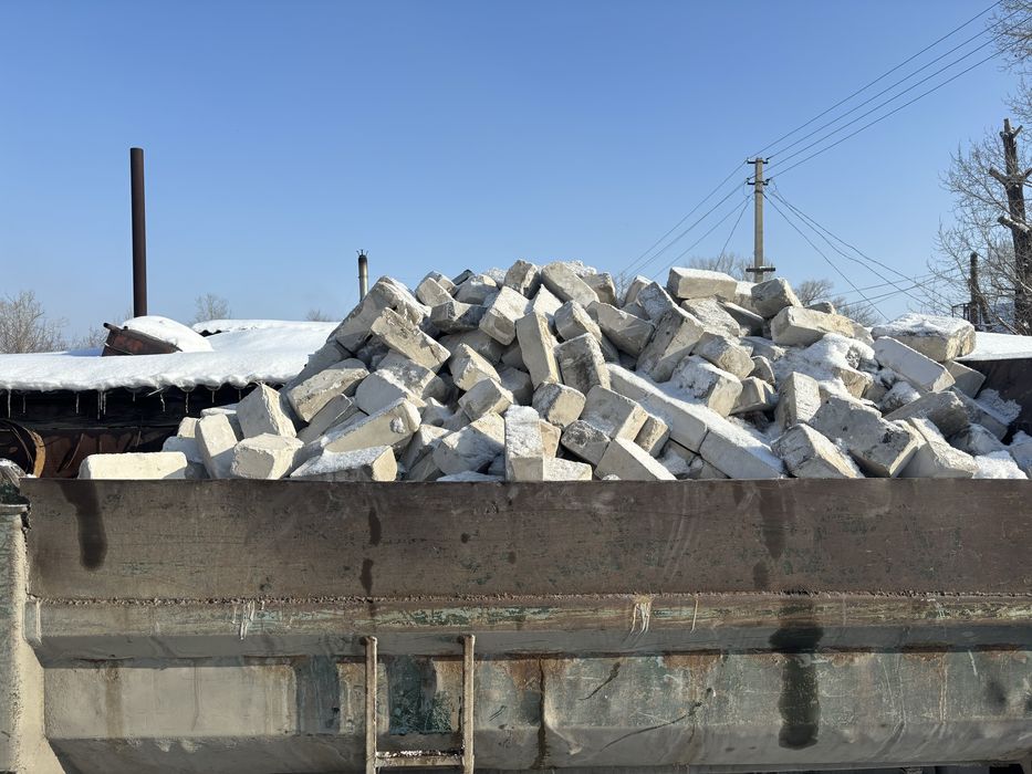 Продам кирпичи