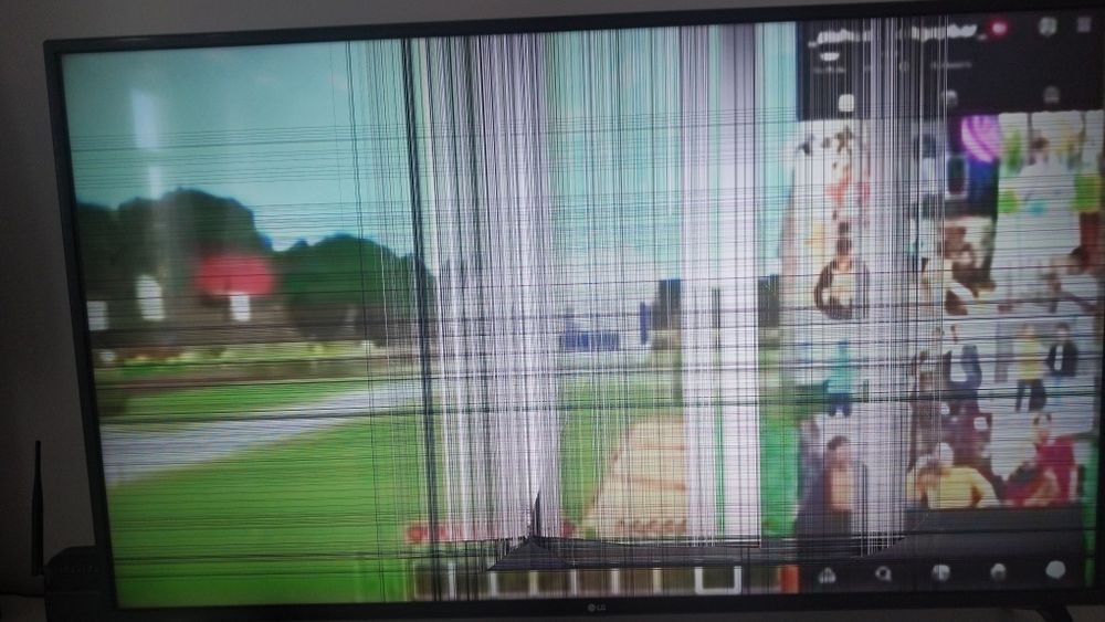 Телевизор LG сатылады!