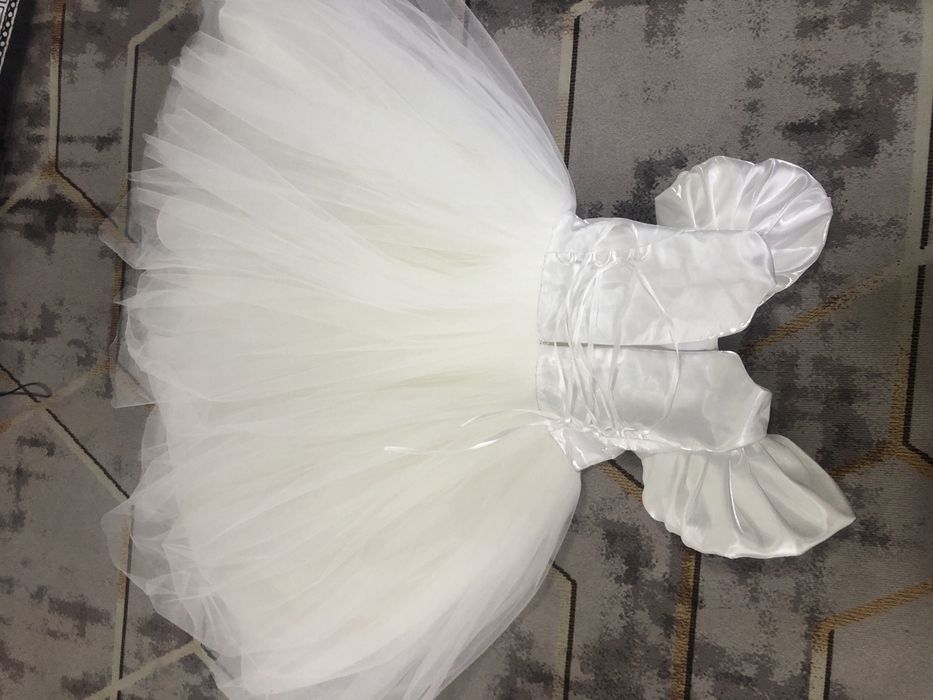 Платье нарядное для девочки