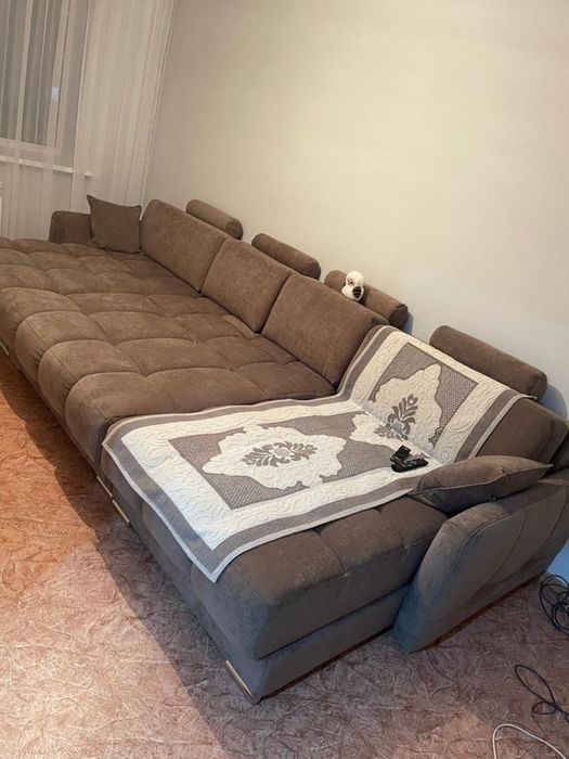 Продам диван.