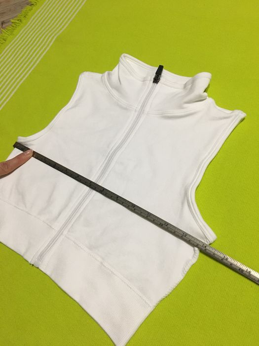 Top scurt alb superb