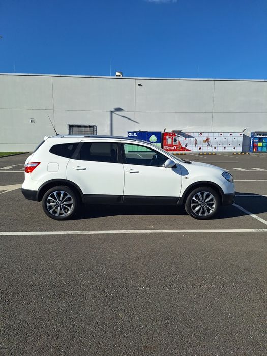 Vând Nissan Qashqai +2 Euro 5 2.0dci
