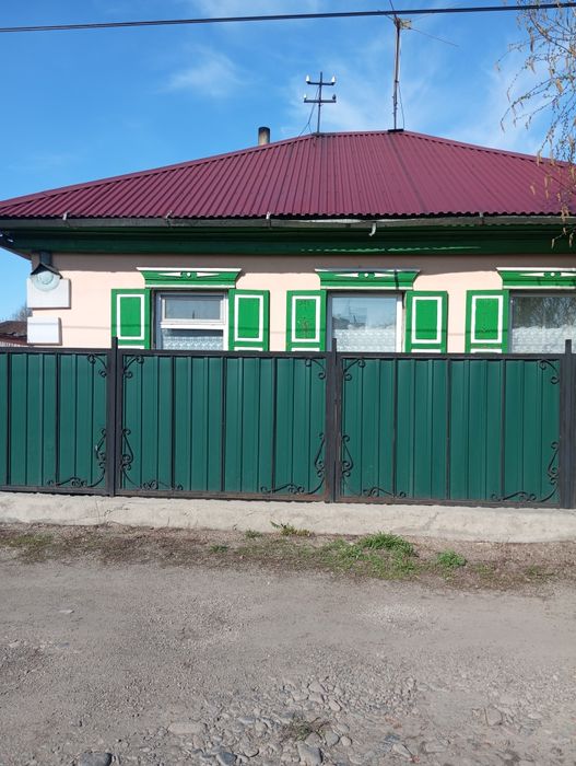 Продам кирпичный дом