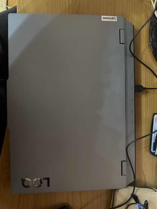 Laptop Gaming Lenovo LOQ 15IRX9, nou desigilat