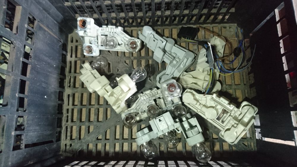 Бмв Стоп стопове трети стоп държачи крушки дасунги bmw държач заден **