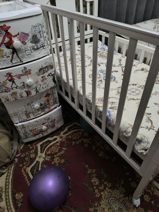 Продам кроватку детскую