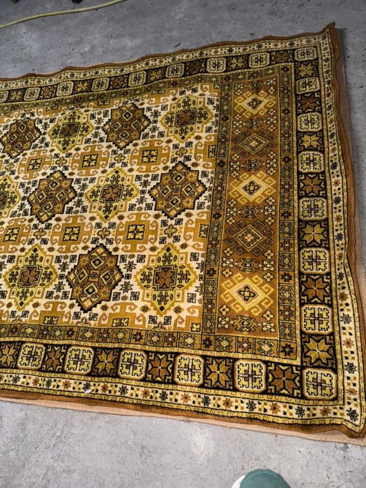 продам качественный ковер