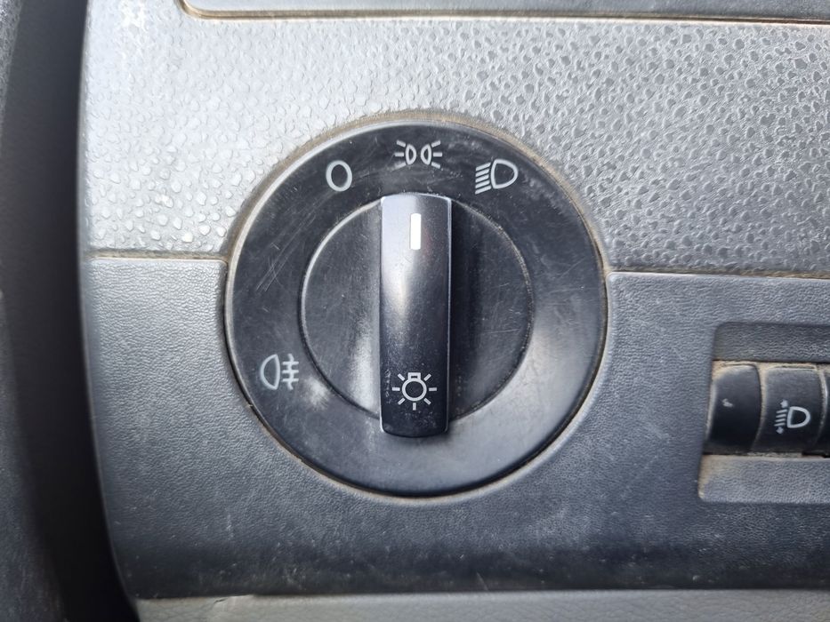 Bloc lumini Volkswagen Transporter 5 (7HB, 7HJ) [Fabr 2004-2013] OEM