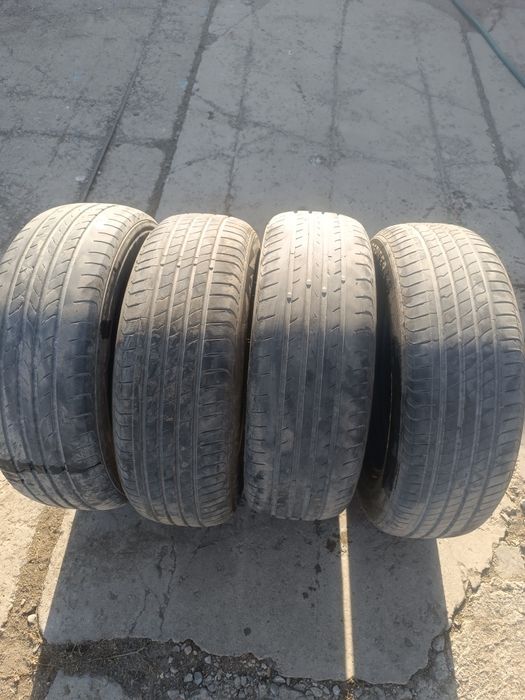 Продам шину летний