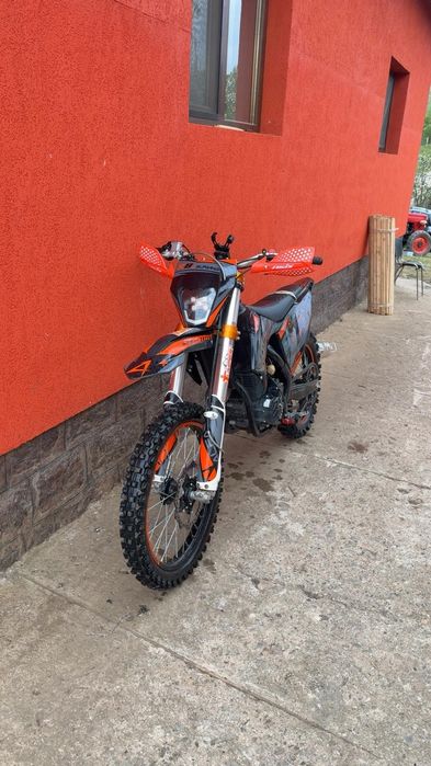 Vând KTM și Alfarad X7
