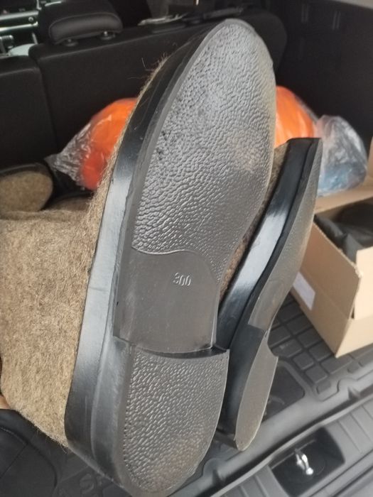 Продам новые валенки