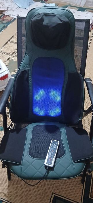 Массажный кресло