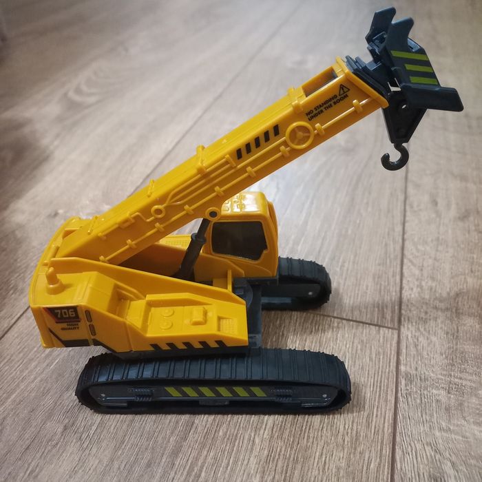 Продам игрушку-кран