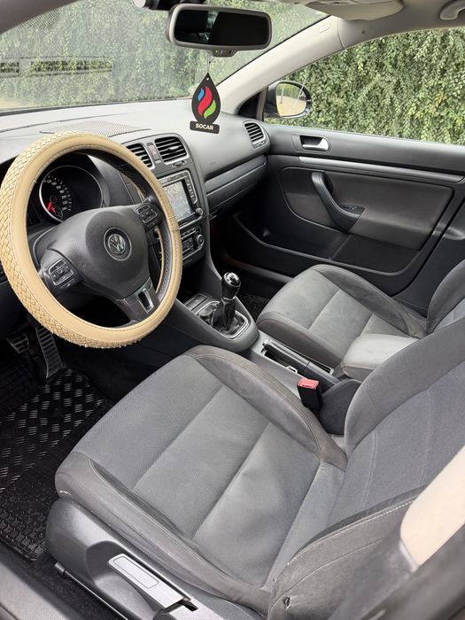 VOLKSWAGEN Golf 2012 — imagine 5