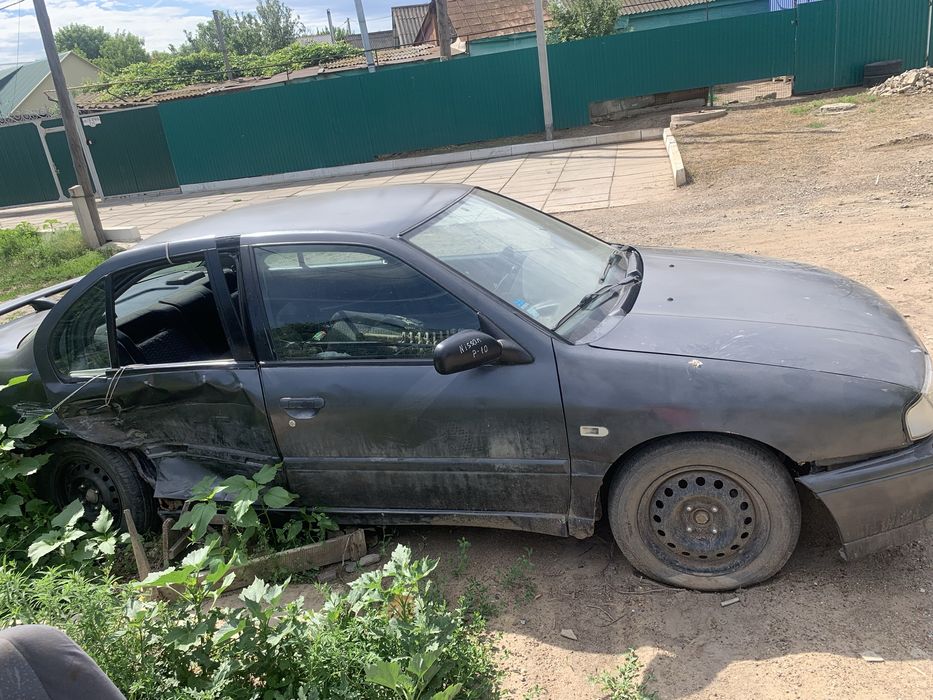 Nissan primera p10