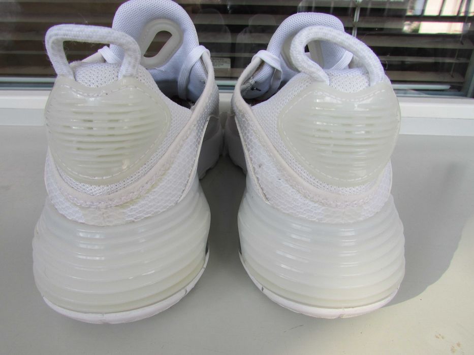 Маратонки Nike Air Max 2090