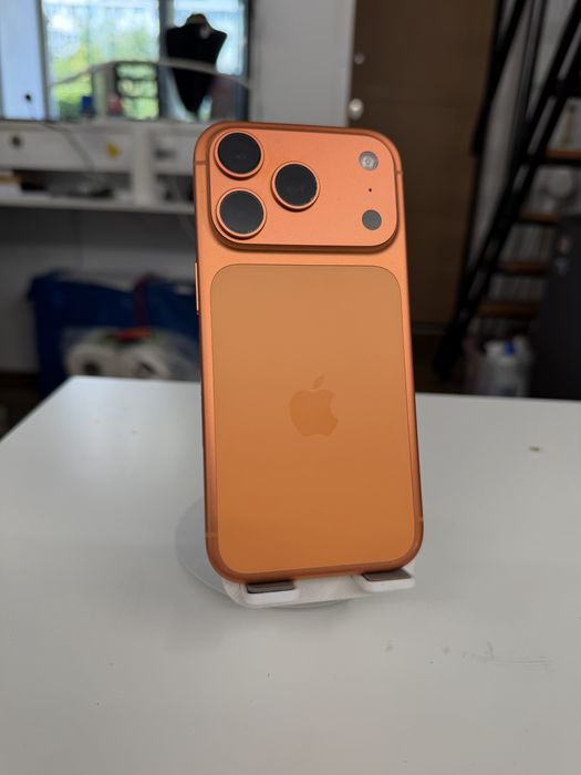 Iphone 17 Pro, 256gb bat. 99% cod unic 6546