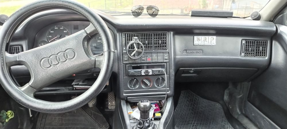 Ауди 80 б4 объём двигателя 1.8