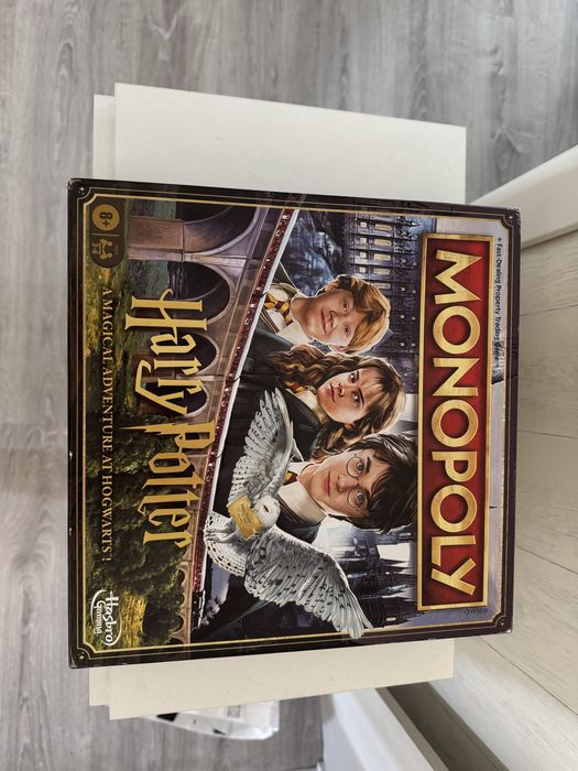 Продам игру Монополия Harry Potter