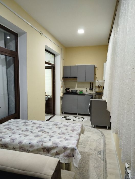 Xamyonbop 3 xona uy sotiladi