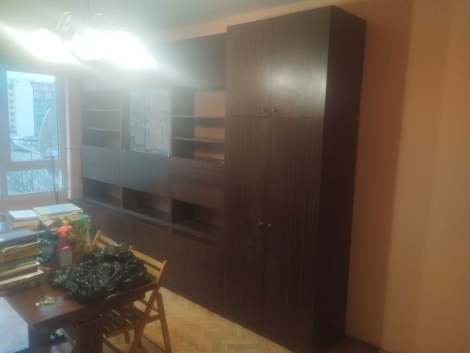 Подарявам стари мебели