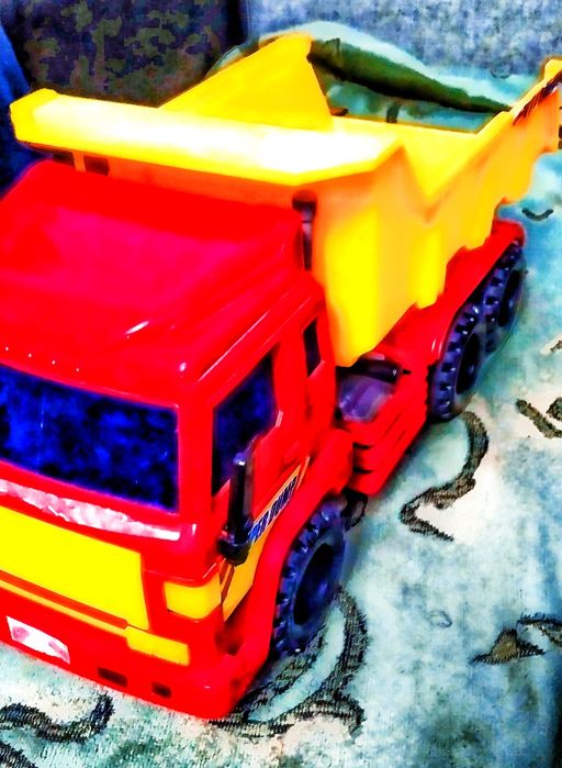 Продам Машинки для мальчика