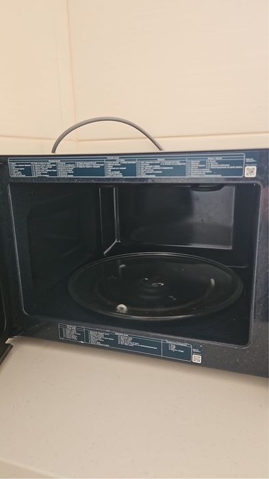 Микроволновая печь