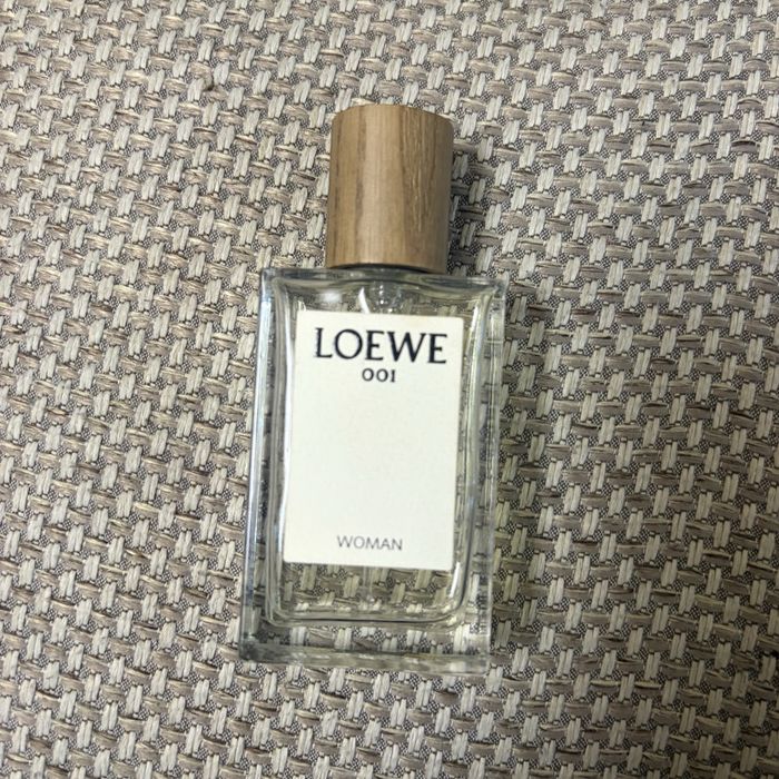 Парфюм Loewe 001 Woman