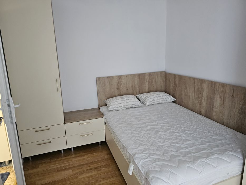 Inchiriez apartament 2 camere