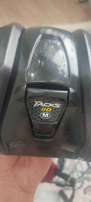 Хоккейный шлем ССМ и Bauer