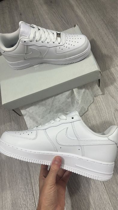 Air Force 1 Triple White