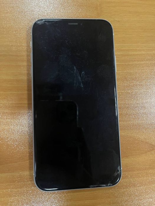 Продам:Iphone xr 128gb