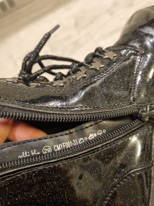 Ghete fetite măsura 30