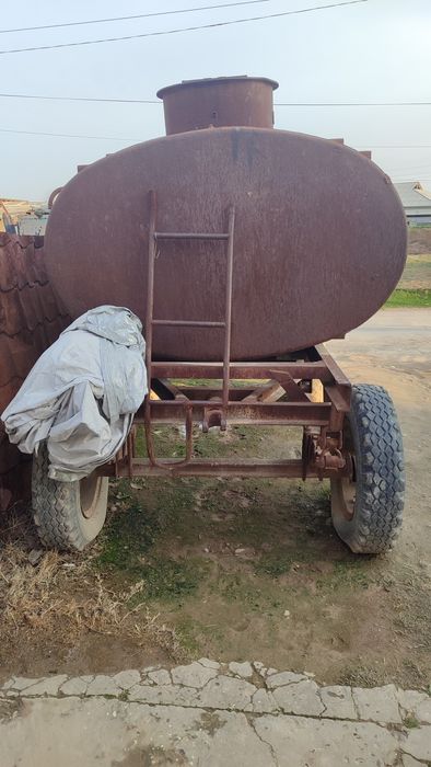 20млн сум. 5 тонна бочка прицеп. Тешик емас сув ташилган