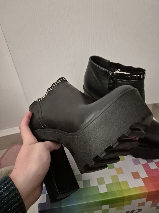 Зимни боти размер 36