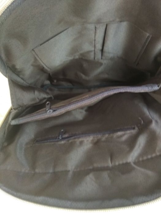 Кожена раничка-V