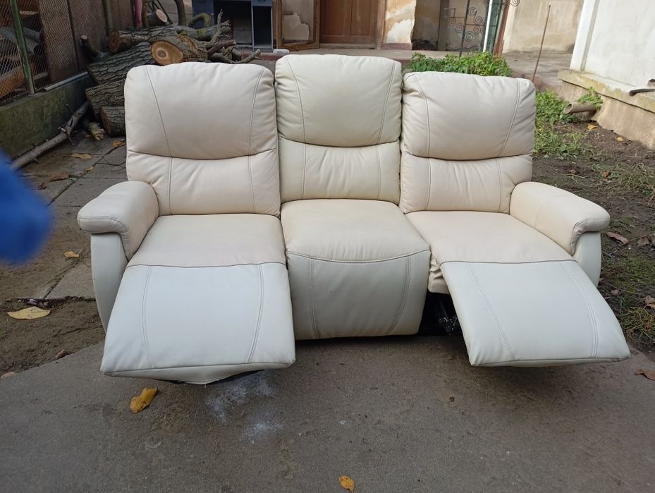 Canapea tip sofa