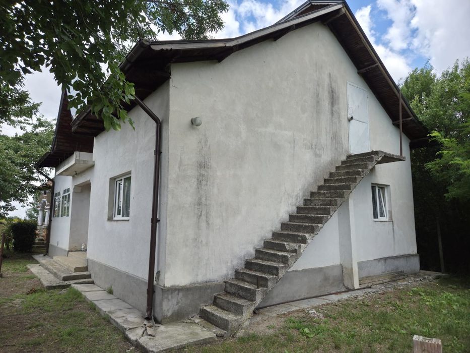 Vând sau schimb Casa cu teren la Gliganu De jos