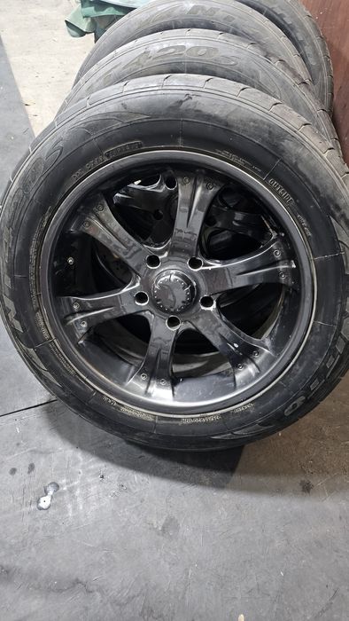 Продам диски R20  5х150 с резиной