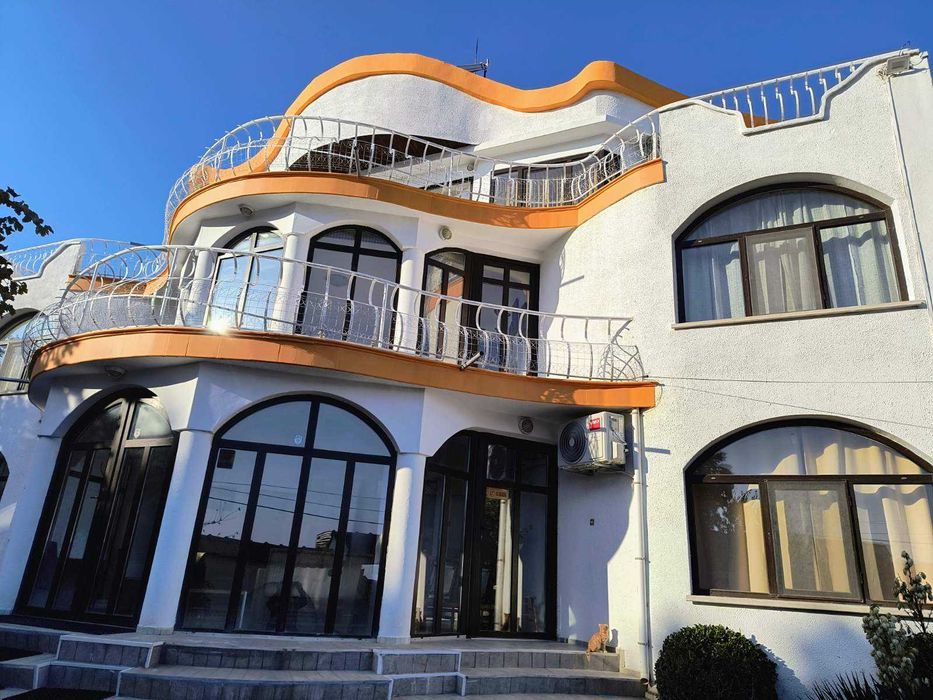 Къща в Долна Трака